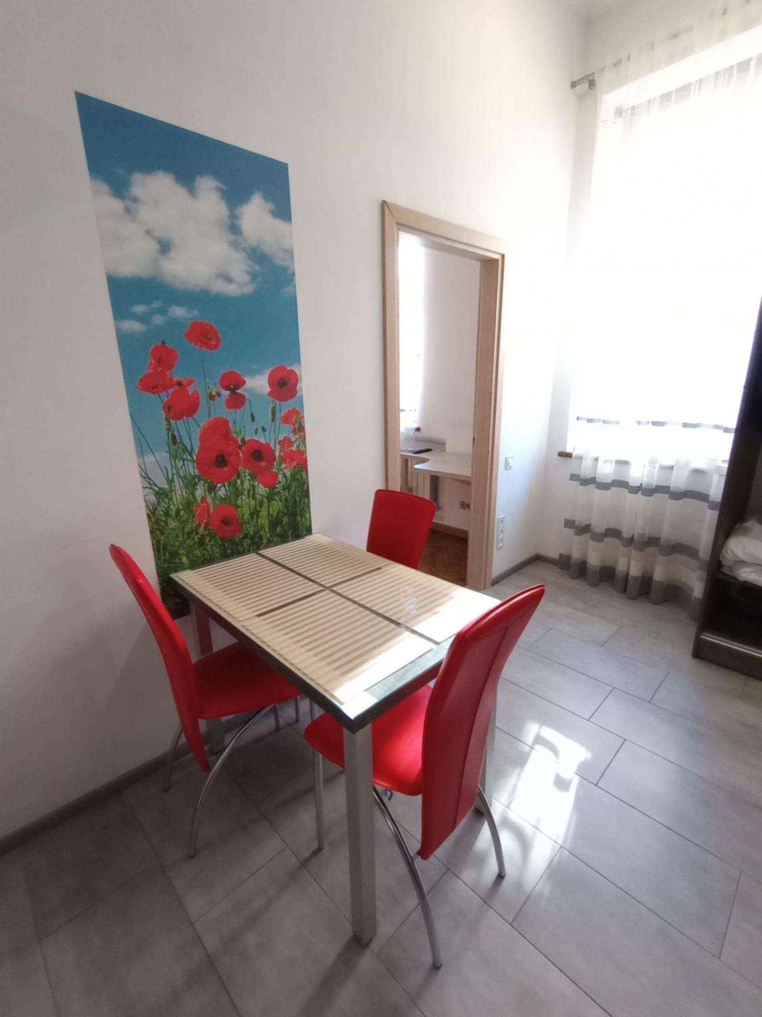 Apartment On Khorvatska Street *